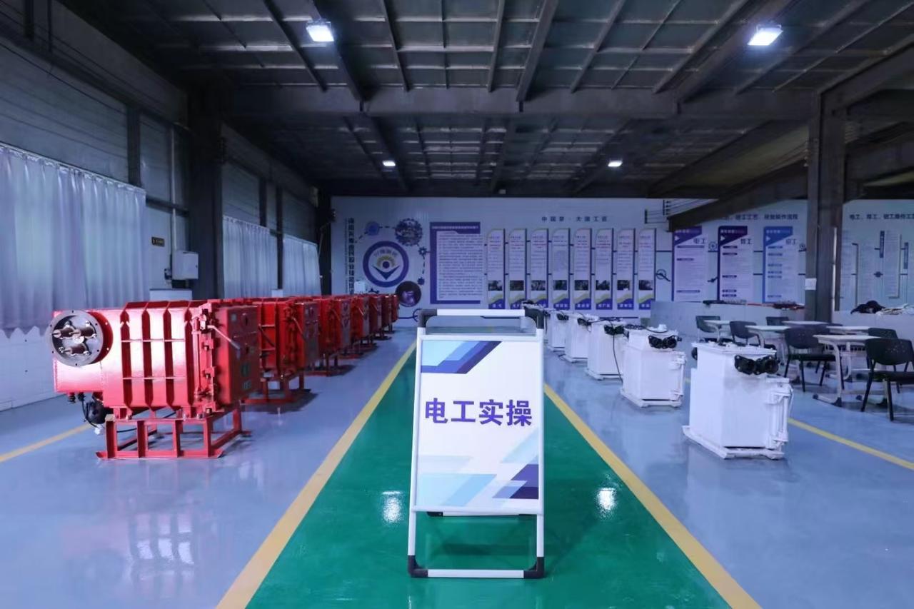 數(shù)字時(shí)代的新興職業(yè) 從網(wǎng)絡(luò)信息安全員到互聯(lián)網(wǎng)營(yíng)銷師